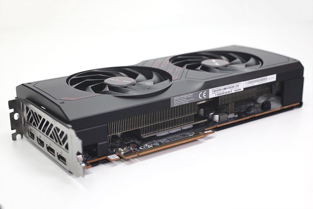 Sapphire radeon rx 7800 xt pulse. RX 7700 XT Sapphire. AMD Radeon RX 7700 XT. Rx7700xt Pulse. Sapphire 7700 XT Pulse.