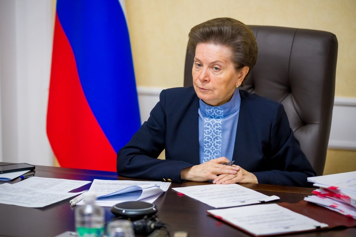    С начала 2023 года в Югре заключили 1825 социальных контрактов