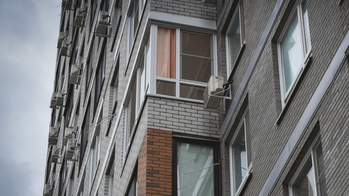     Изучите новые условия для получения льготной ипотеки. Они подойдут не всем россиянам. По данным «НИ» в госпрограмме произошли изменения.