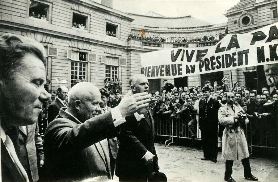 метро лондона в 1960. хрущев на западе. апрель 1960. 1 апреля 1960. фото: газета вечерняя москва.