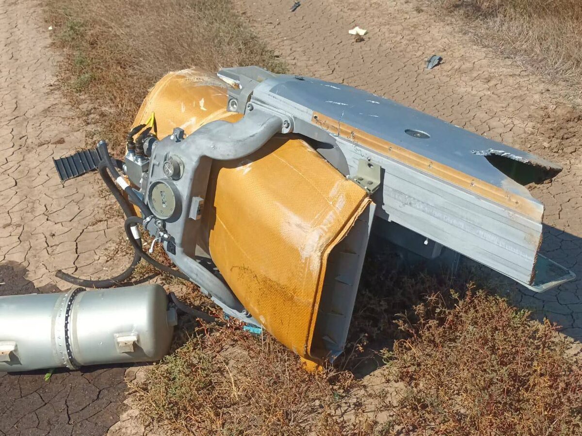 Ракета сторм шедоу. Крылатая ракета storm shadow / scalp. Сбитые storm shadow. Шторм шедоу ракета. Ракета сторм шедоу.