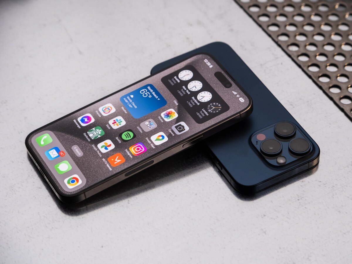    Что говорят первые владельцы iPhone 15 Pro и 15 Pro Max?