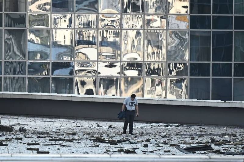    Москву и Подмосковье вновь атаковали беспилотники. Метят в офисы министерств