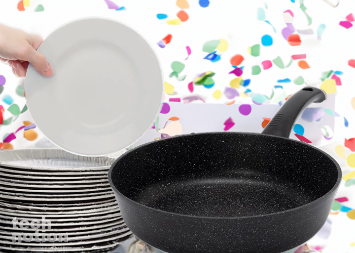 Кладем на дно сковородок бумажные тарелки (Сковорода Starwind Chef Induction SW-CHI4026) / Изображение: дзен-канал technotion