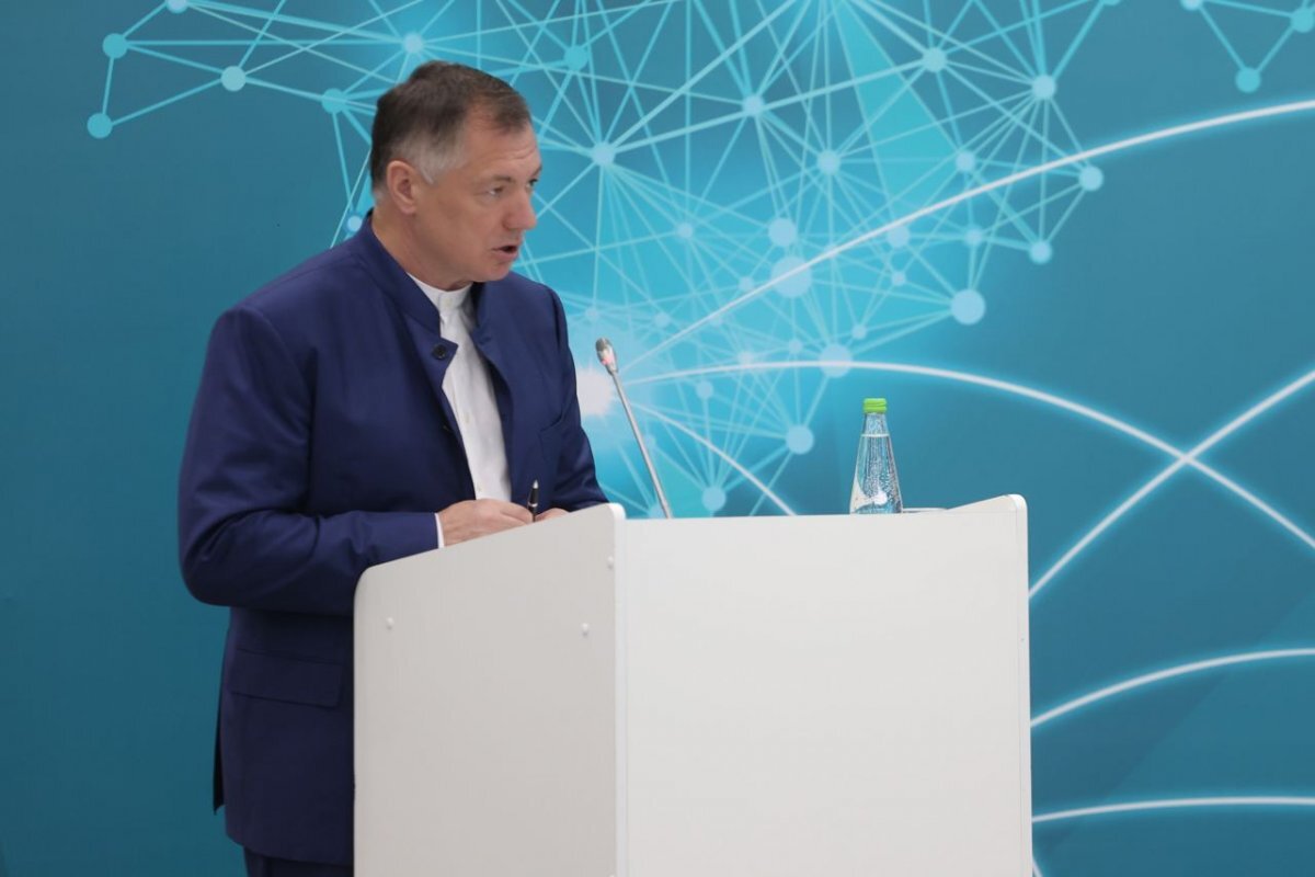    Хуснуллин: в новых регионах РФ восстановят 8,4 тыс. объектов за три года