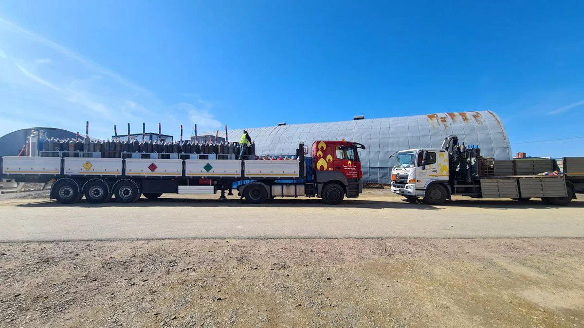 ГазЗаЧас - кислородные баллоны. Заправка баллонов кислородом, обмен кислородных баллонов.