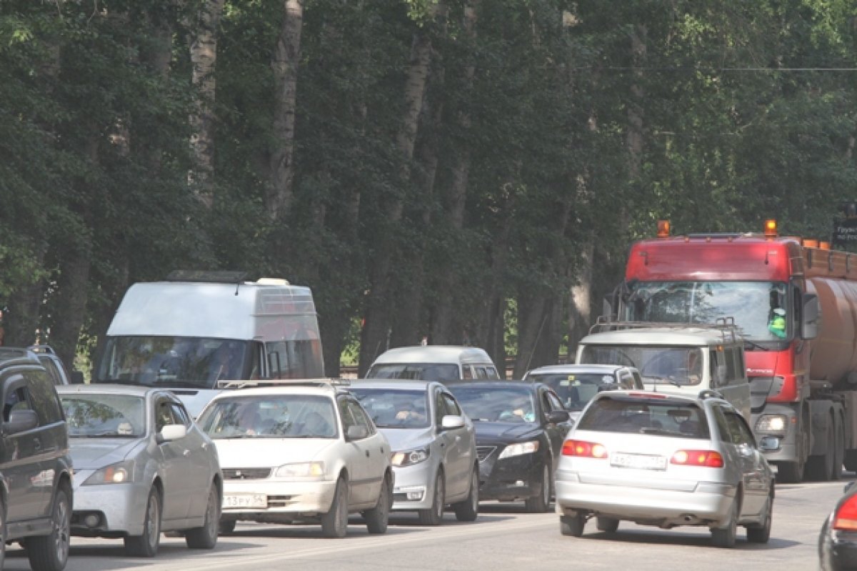    Росавтодор назвал трассы, где волгоградцы станут в пробках в 2023 году