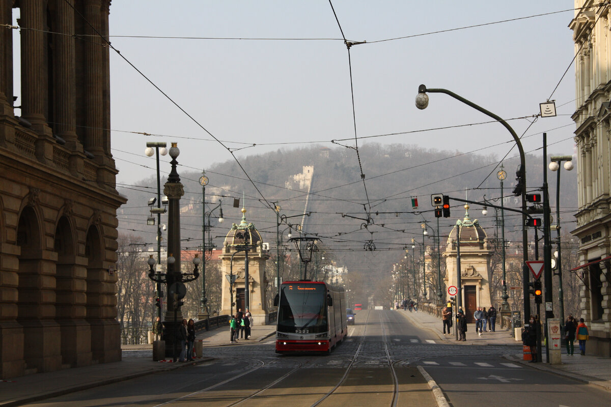 Вид на мост Легии