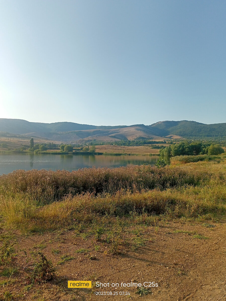Фото автора окрестности дачи, не менее любимое место прогулки.