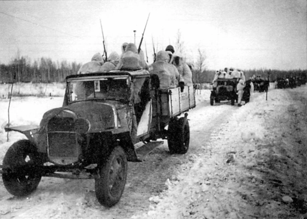 Полуторки без дверок, просто ремень». История упрощенной версии знаменитого  грузовика ГАЗ-ММВ | МуZей Победы | Дзен