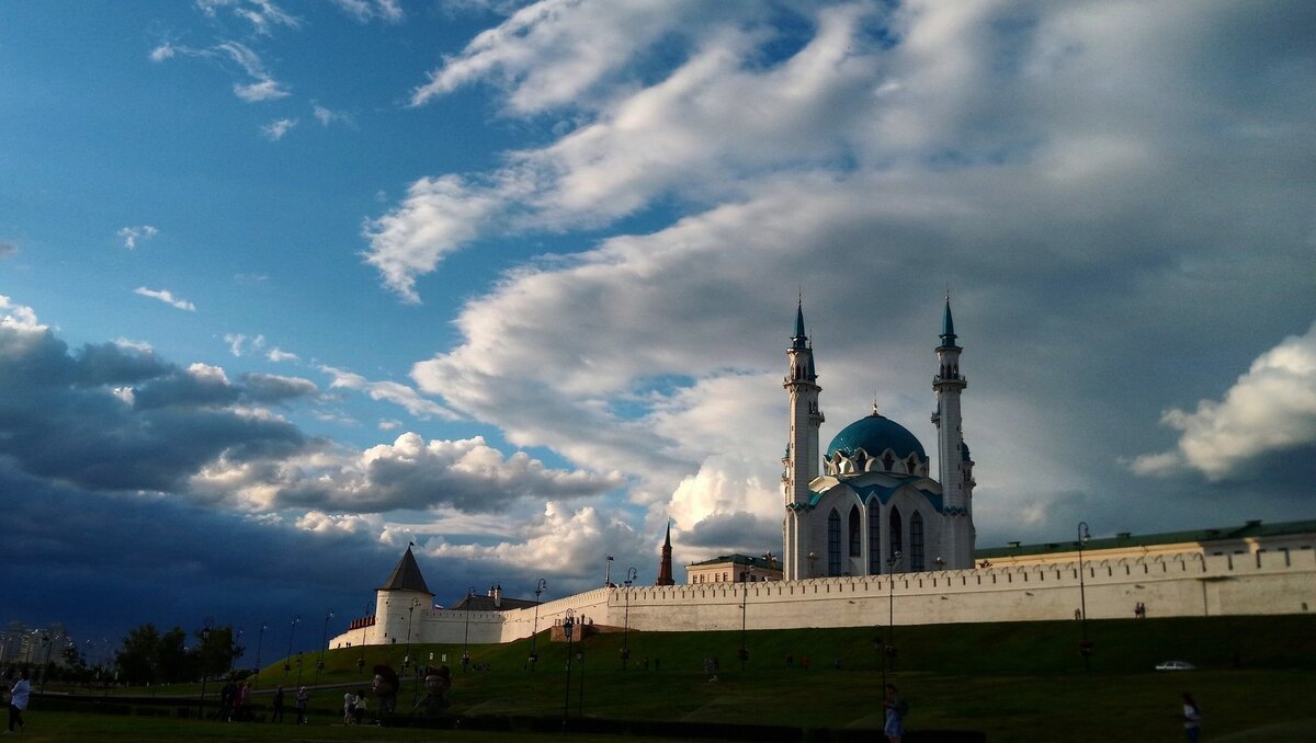     На территории музея-заповедника «Казанский Кремль» собираются провести ряд ремонтных работ. Соответствующий тендер появился на сайте госзакупок.