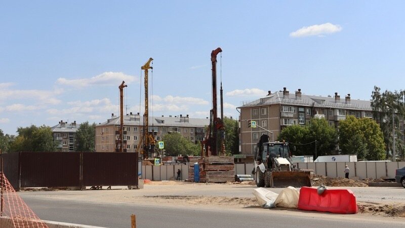     В Кировском районе местные жители пожаловались на круглосуточные работы по возведению новой транспортной развязки Горьковского шоссе. С подобной информацией в редакцию обратились читатели Inkazan.