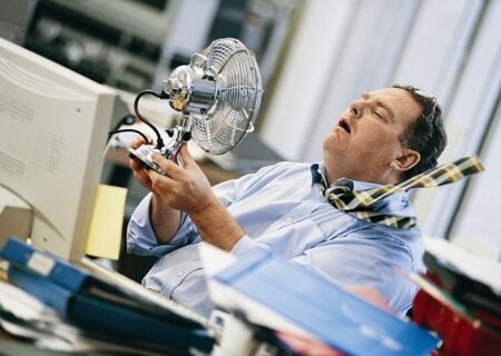    В Думе хотят принудить работодателей сокращать рабочий день, если слишком жарко