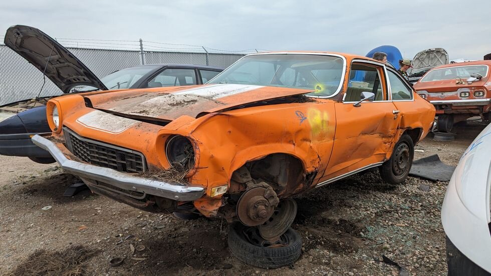 В мае 1973 года с конвейера завода Lordstown сошло миллионное авто Chevrolet Vega. В честь этого события был создан особый выпуск автомобиля - Millionth Vega Edition.