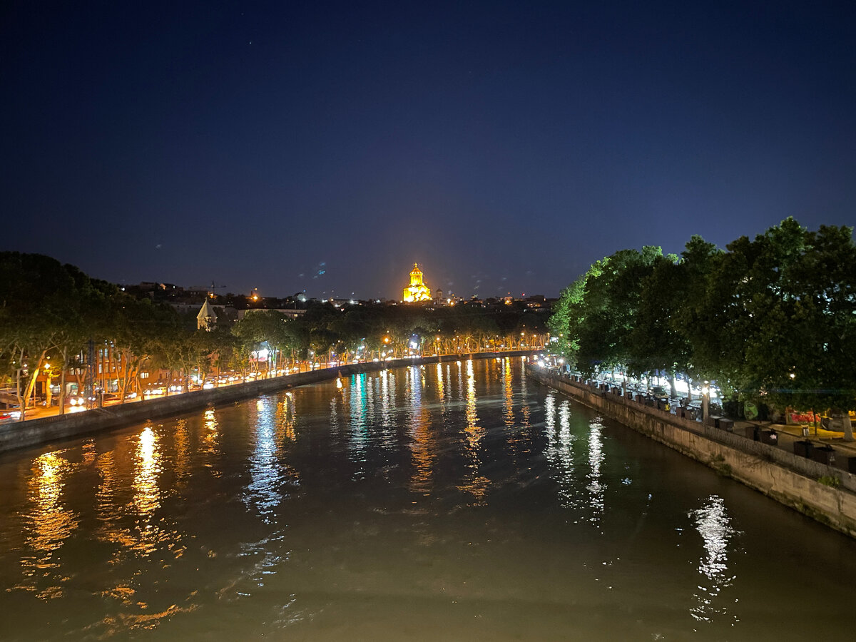 Вечерний Тбилиси