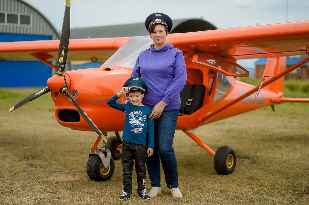 Екатерина Перышкина с сыном Лёвой