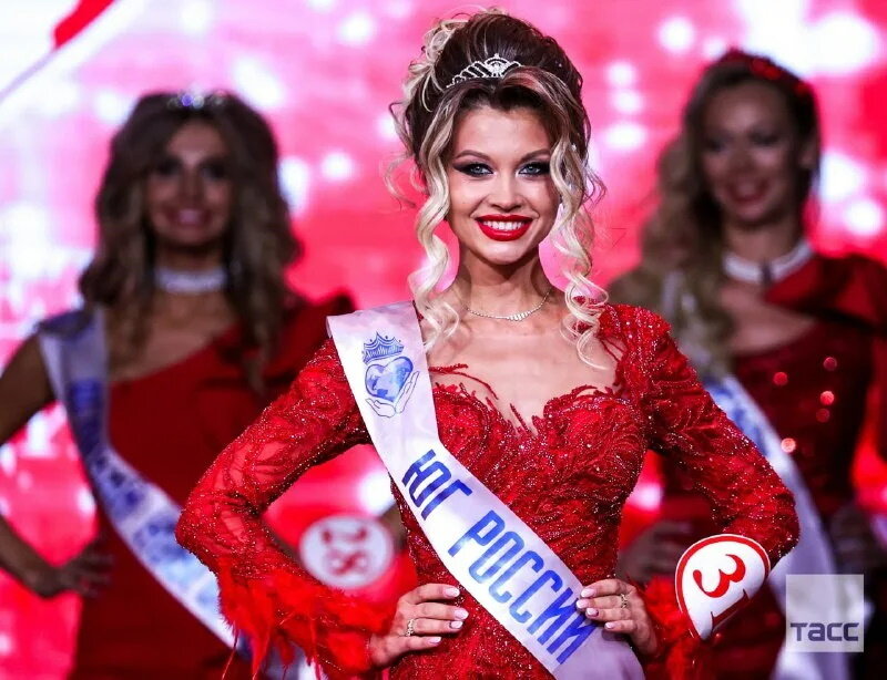 [caption id="attachment_235722" align="alignnone" width="800"] Финал конкурса собрал 33 участницы со всей страны[/caption]