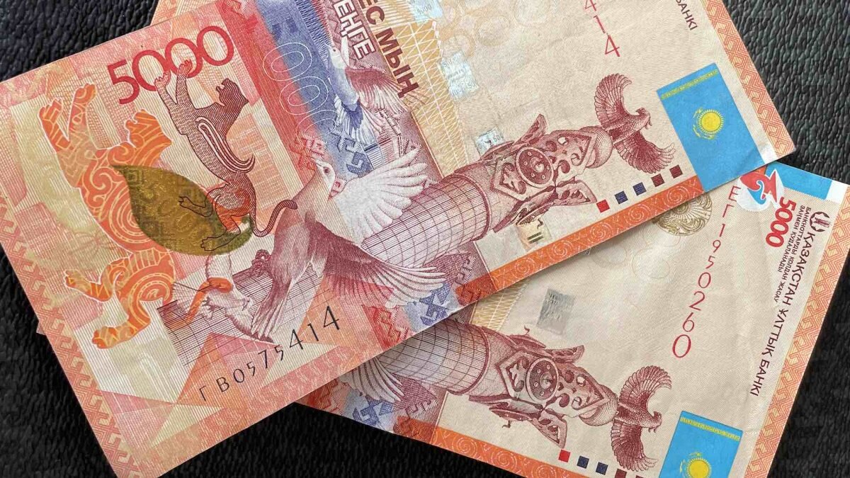    Фото: © Bizmedia.kz Август Макаров