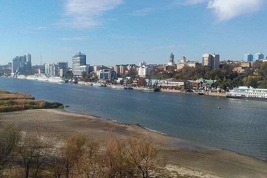    В районе падения БПЛА в Ростове-на-Дону введён режим ЧС