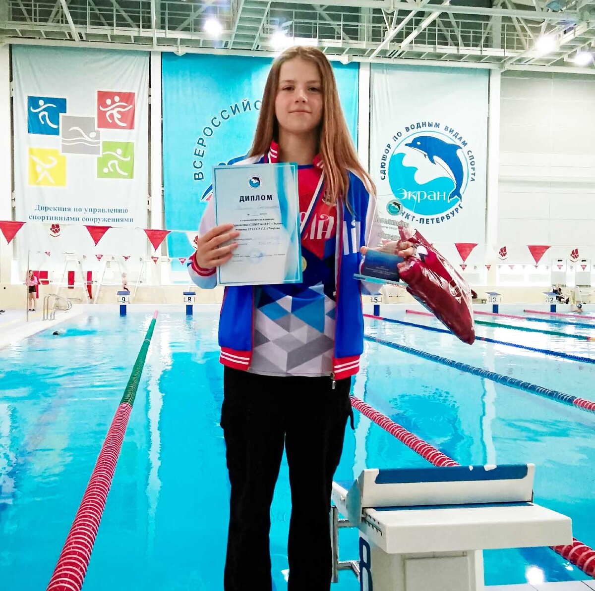 Спортивное плавание в спб. Тренер по плаванию Петров Глеб Георгиевич. Спортсмены по плаванию СШОР труд Калуга. Чунусов Никита плавание. СШОР ВВС экран здание.