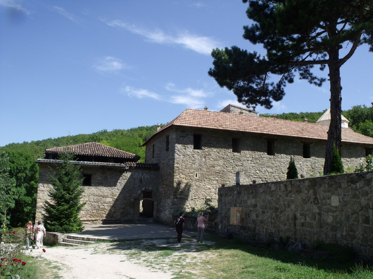 Монастырь Сурб-Хач