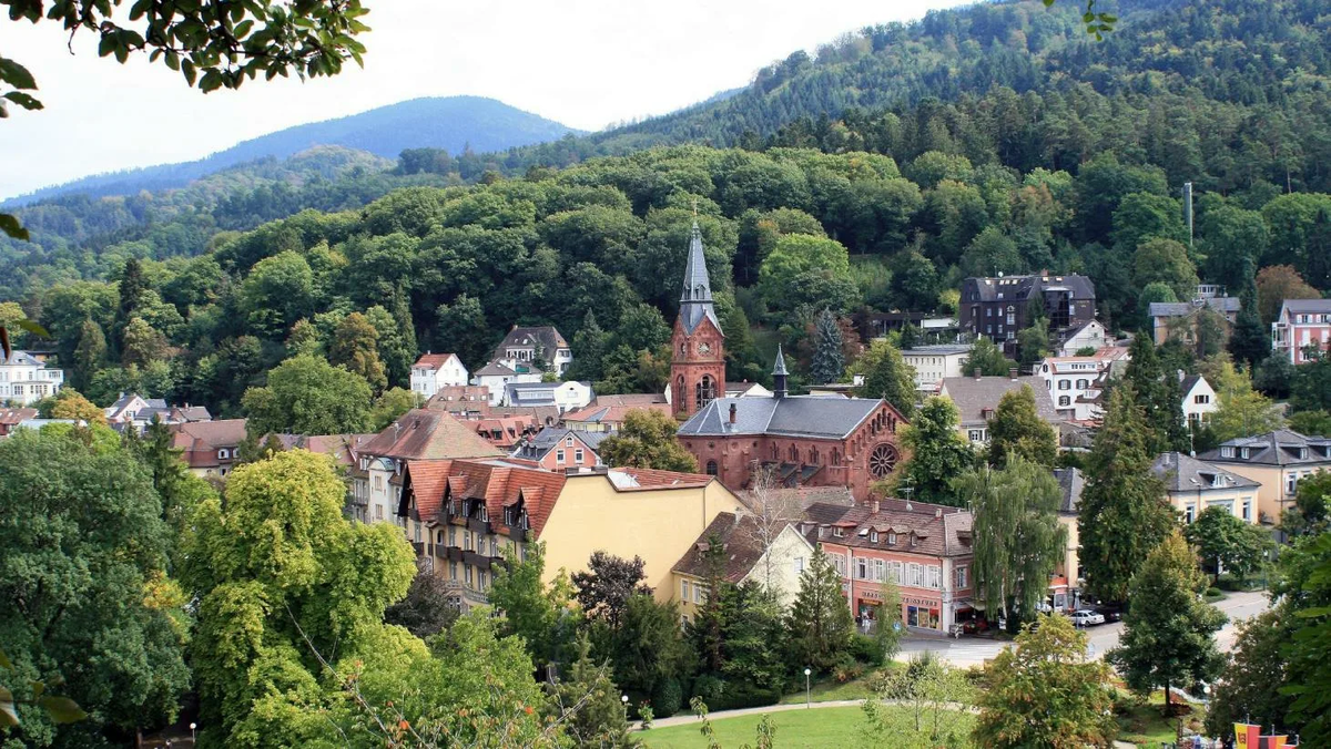 Курортный город Баденвайлер. Фото из открытых источников Яндекс.Картинки