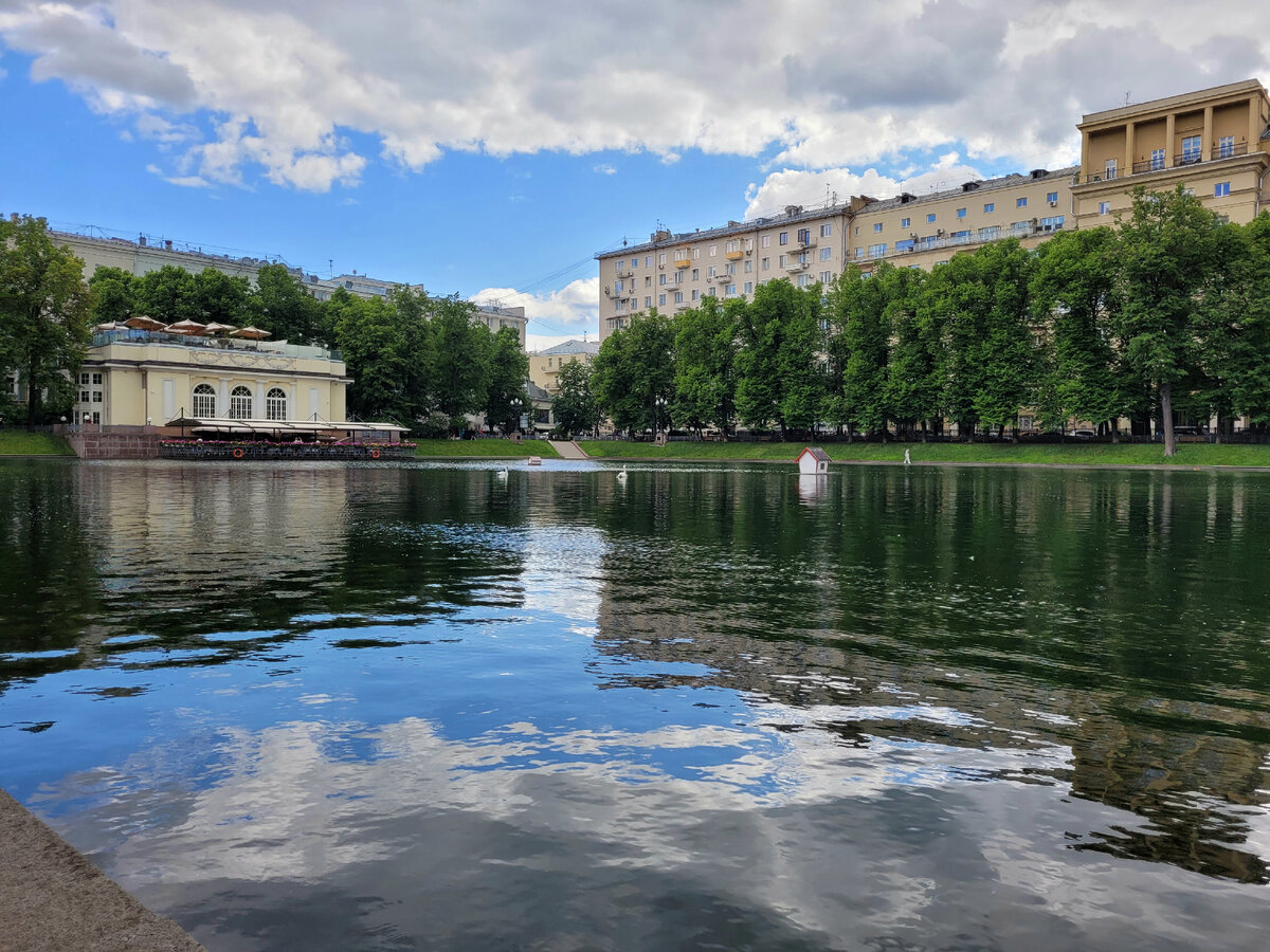 На Патриарших