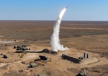    Российские ЗРК С-300 легко уничтожат истребители F-16
