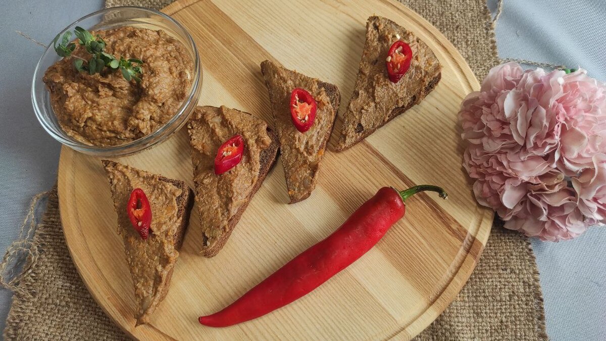 Нежнейший паштет из фасоли стоит дешево и вкуснее, чем печеночный в разы |  Евгения Темникова | Феерия вкуса Рецепты | Дзен