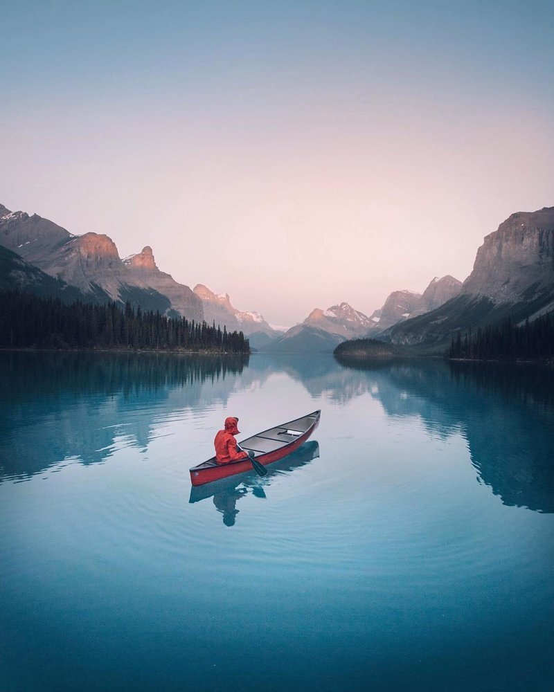 Создать демотиватор