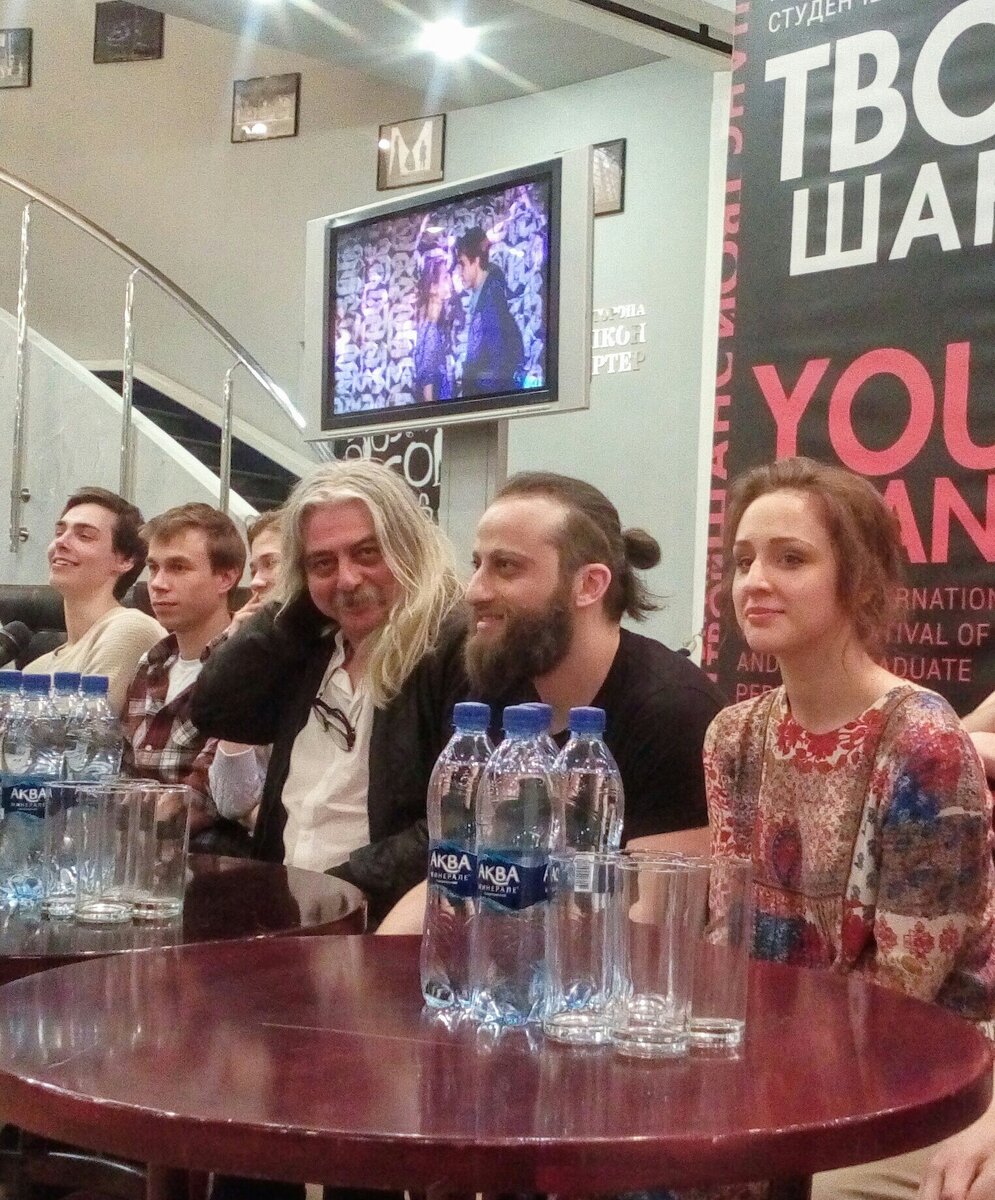 Обсуждение спектакля. Фото Анжелики Лукиной