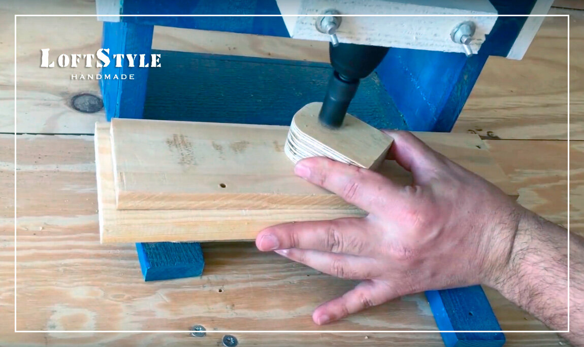 верстак с циркулярной пилой и фрезером. дзен столярка. сборка мебели на шканты. изделия столяра. Heartwood приспособление для шип паз.