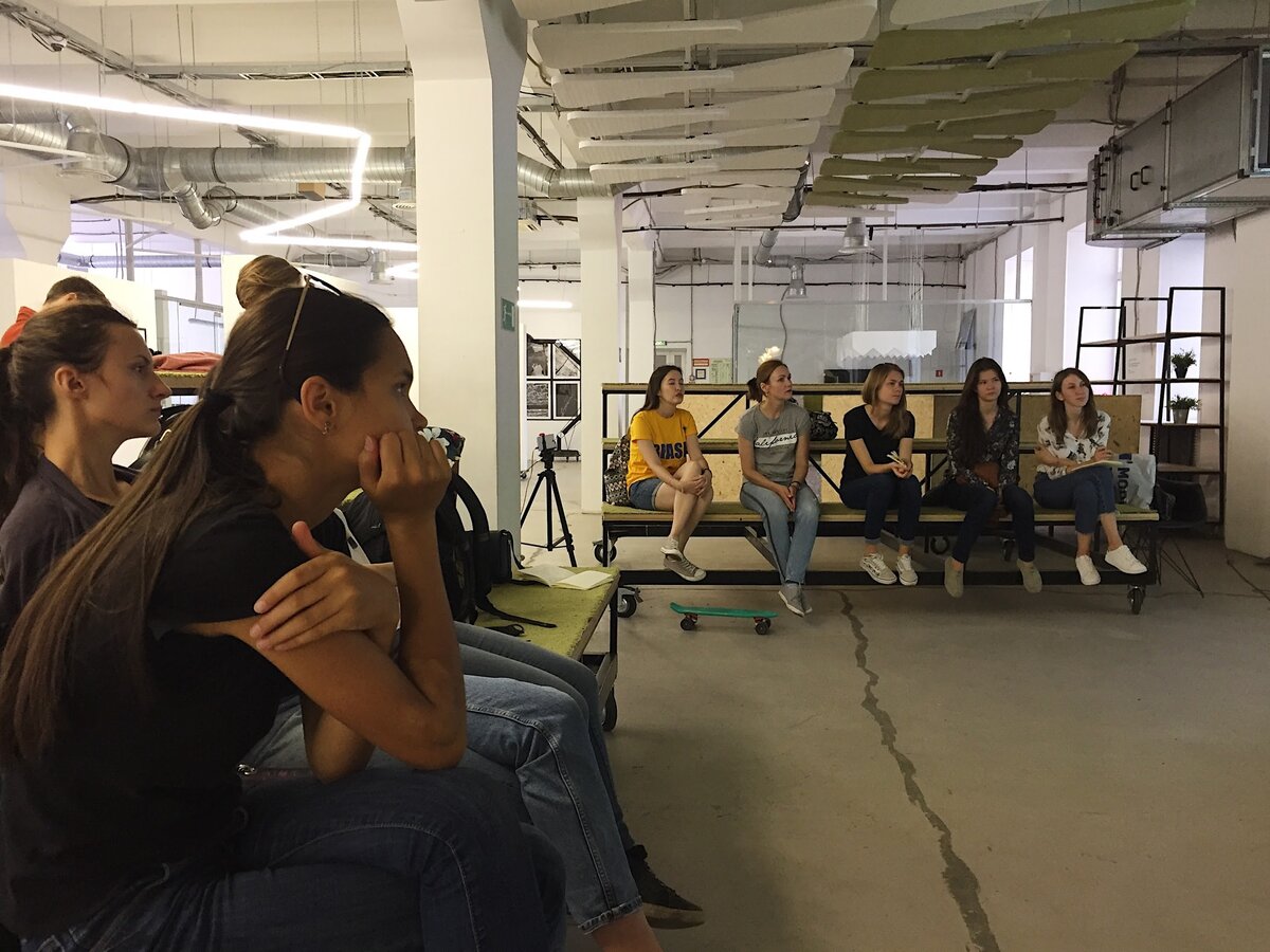 Более 50% всех наших покупок мы совершаем без необходимости 