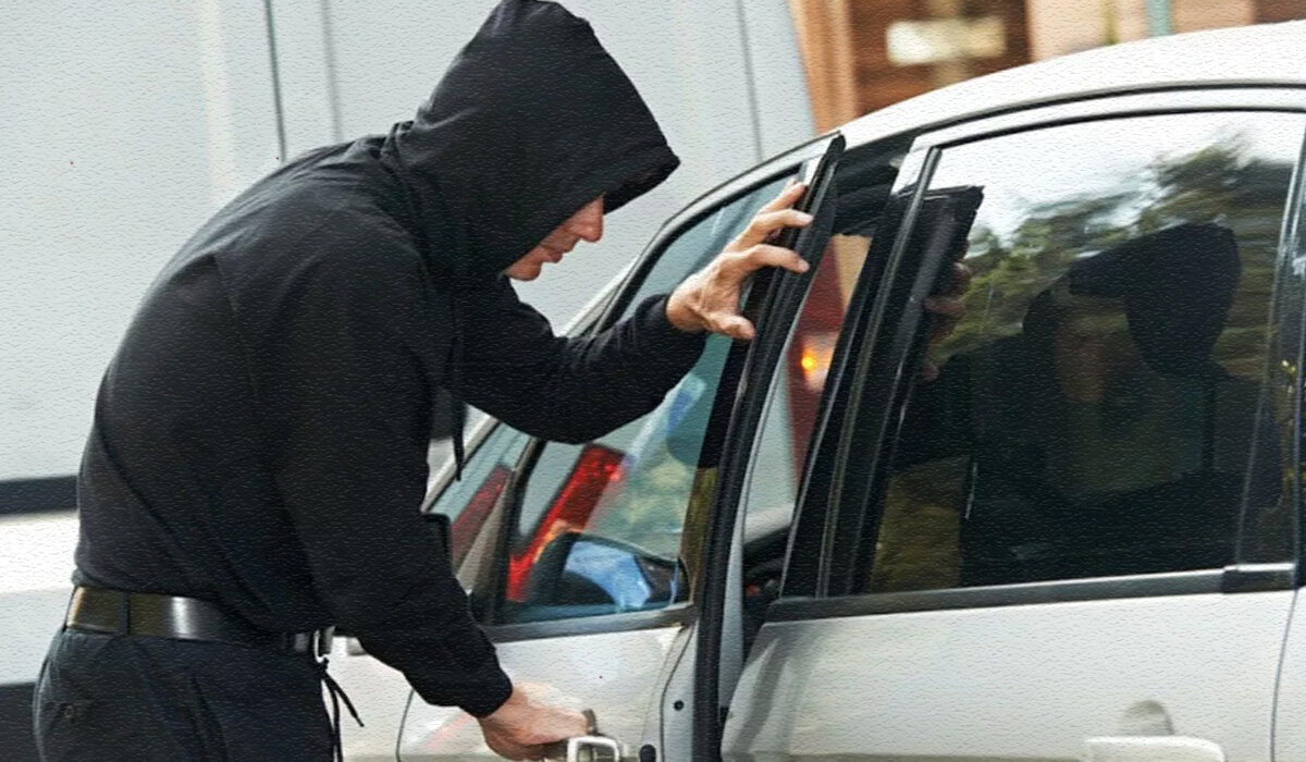 Вор, который угонит автомобиль, воспользовавшись моментом