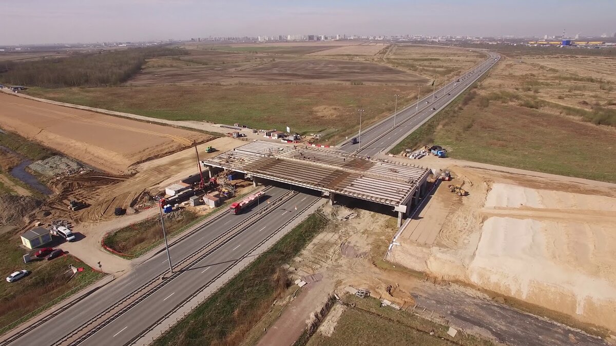 Фото: строительство трассы М-11. Источник: Youtube, пользователь depeche