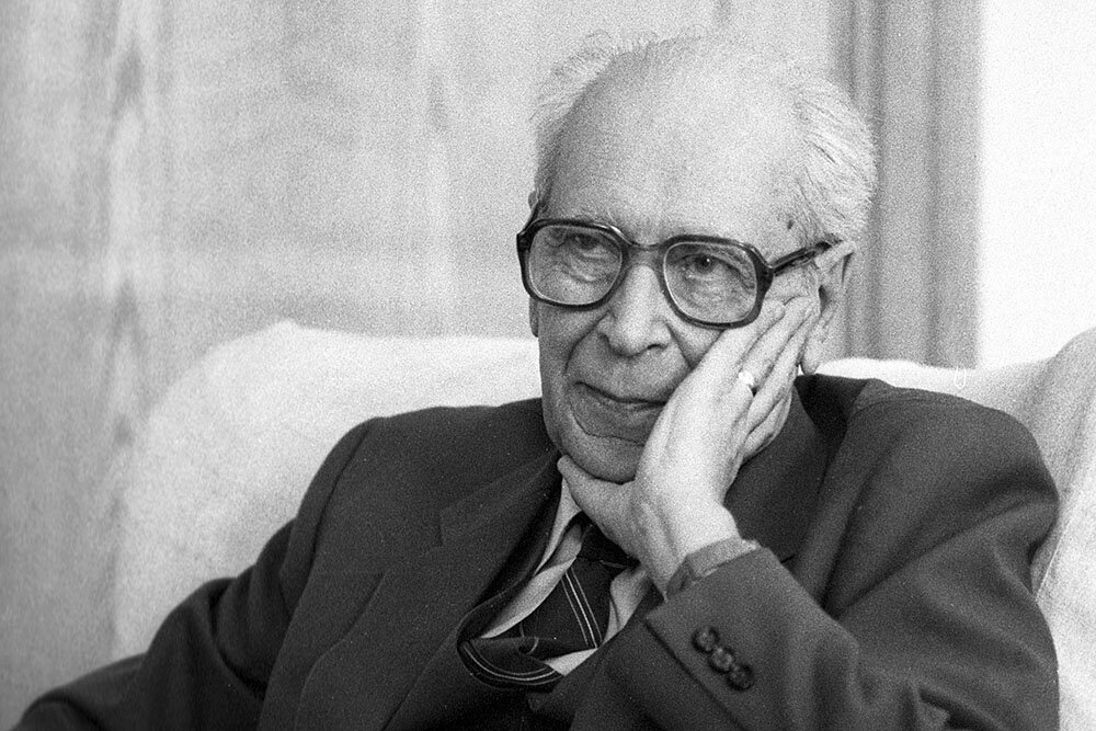 Дмитрий Сергеевич Лихачёв