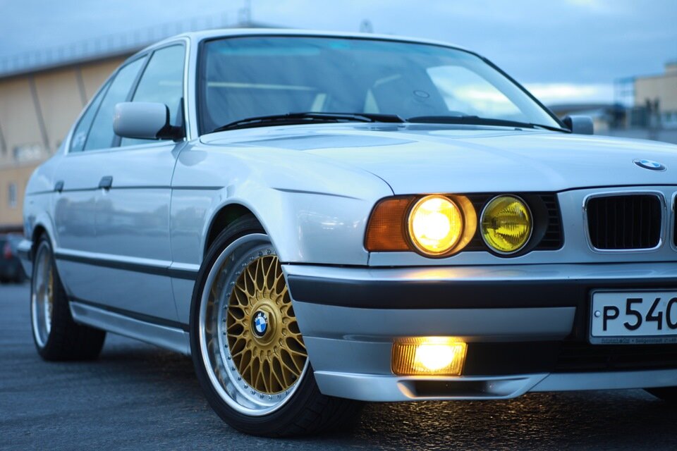BMW E34