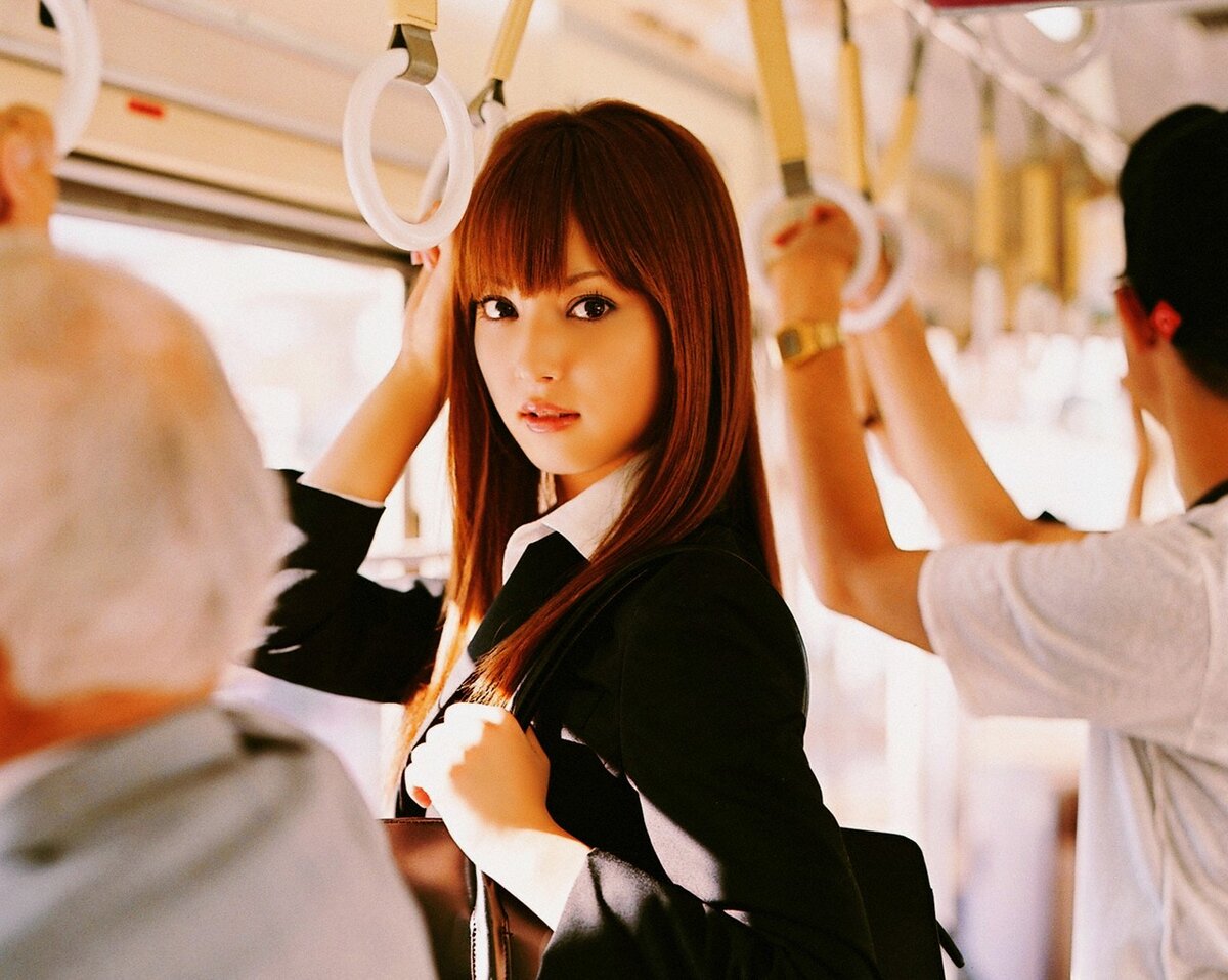 азиатки в метро смотреть онлайн фото 52