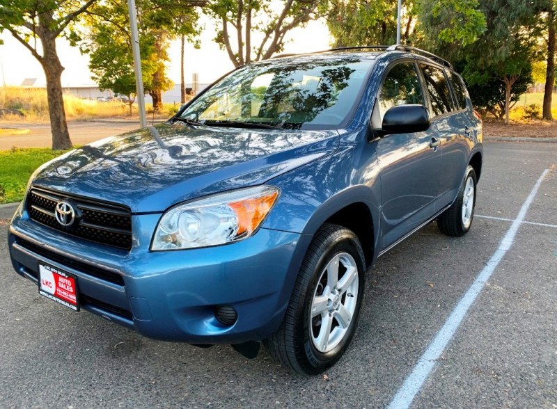 Машина паркетник до 500 тысяч рублей. Кроссоверы за 700 тысяч. Кроссоверы за 500 тысяч рублей. Кроссоверы за 600-700