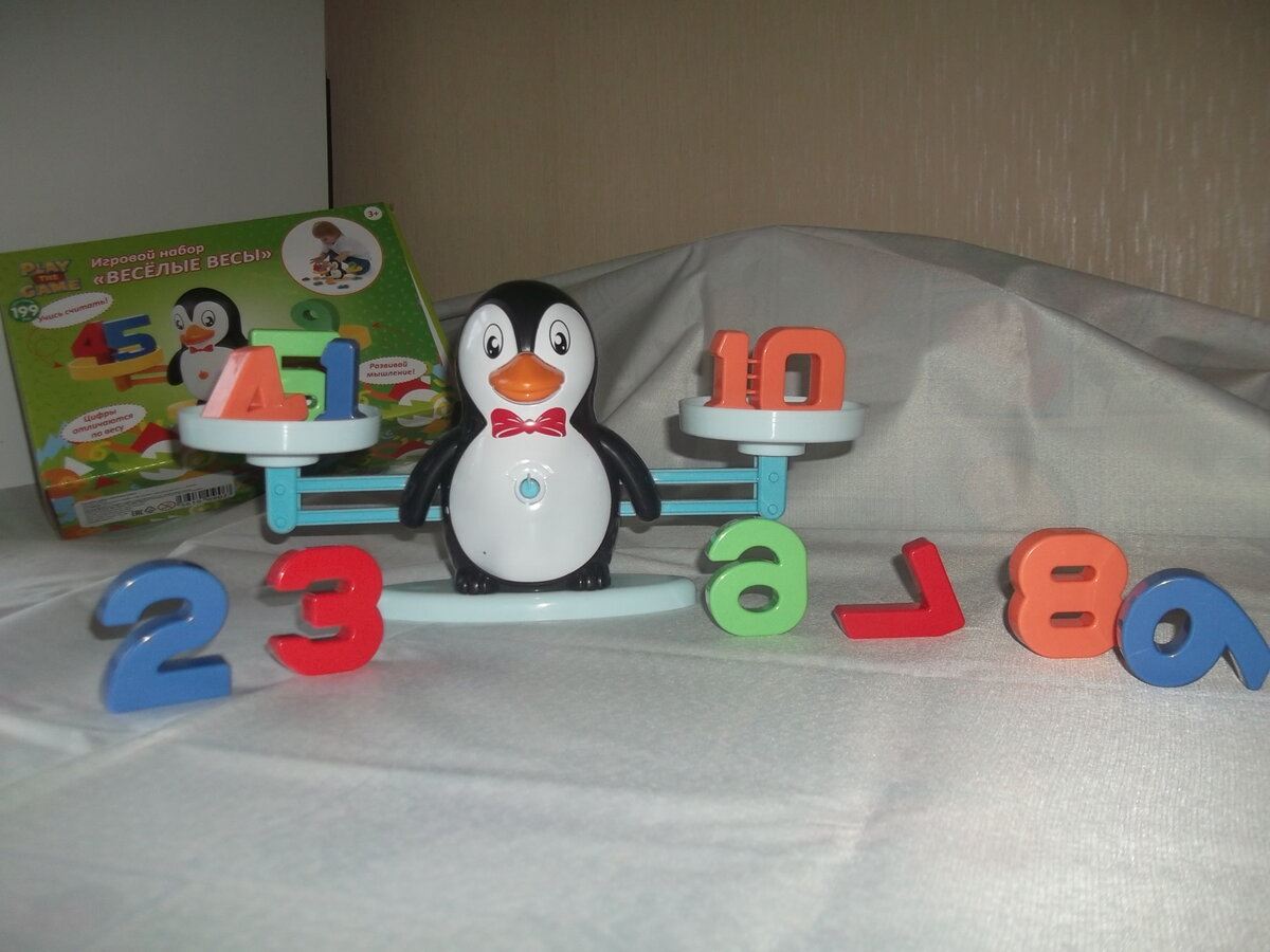 листать влево