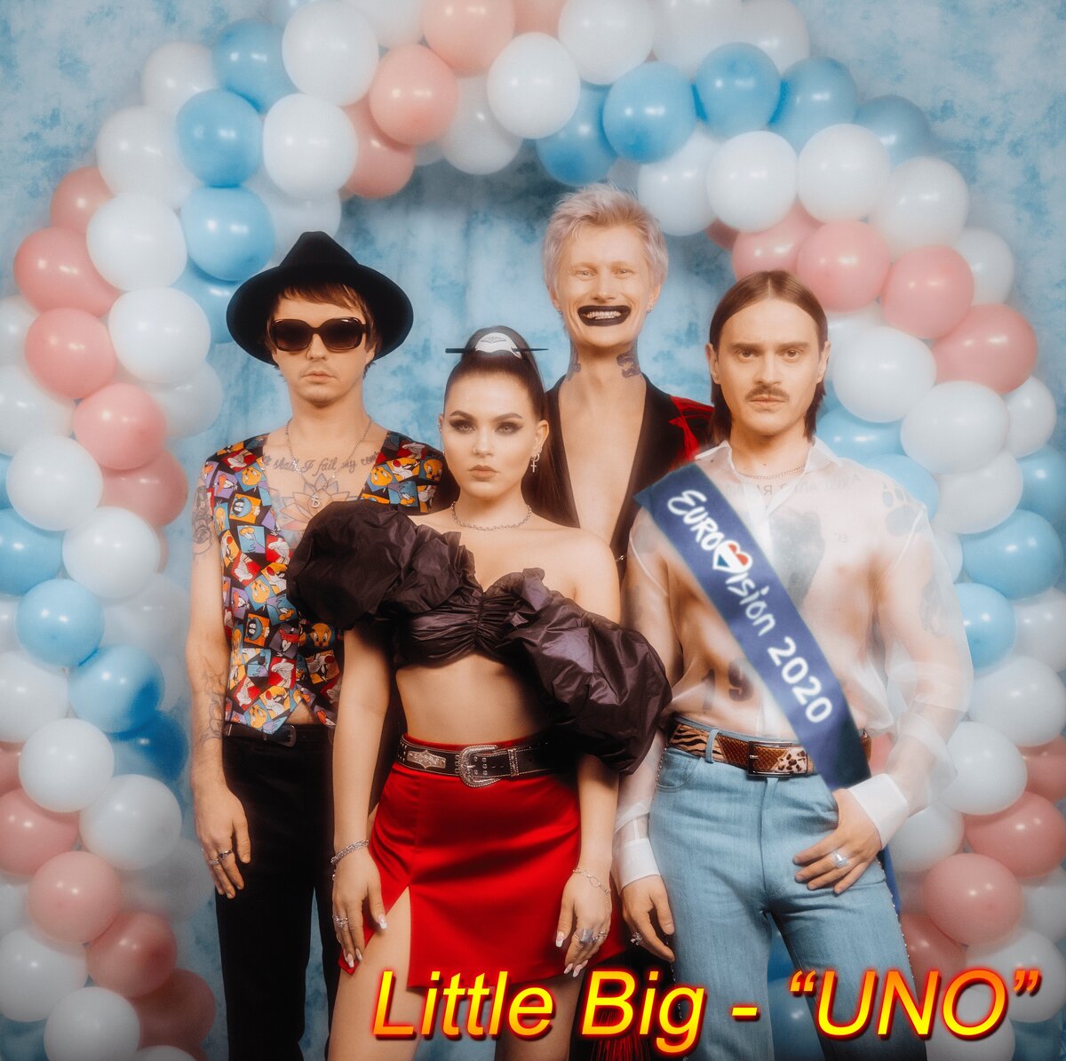 фото из официального паблика Little Big  https://vk.com/littlebigband