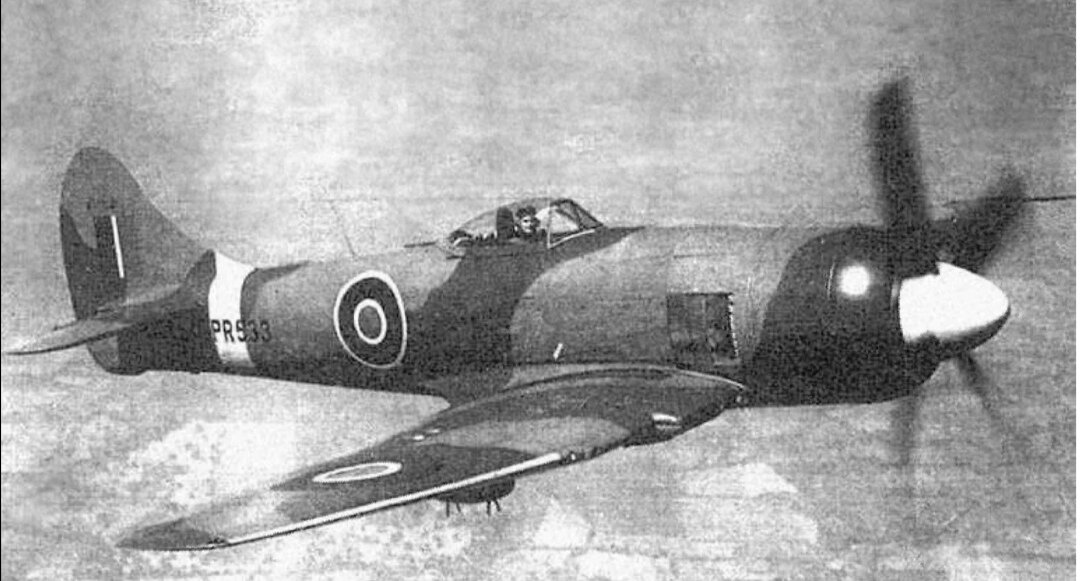 Hawker Tempest mk2. Montgomery Hawker. Hawker Tornado. Tempest Bristol.