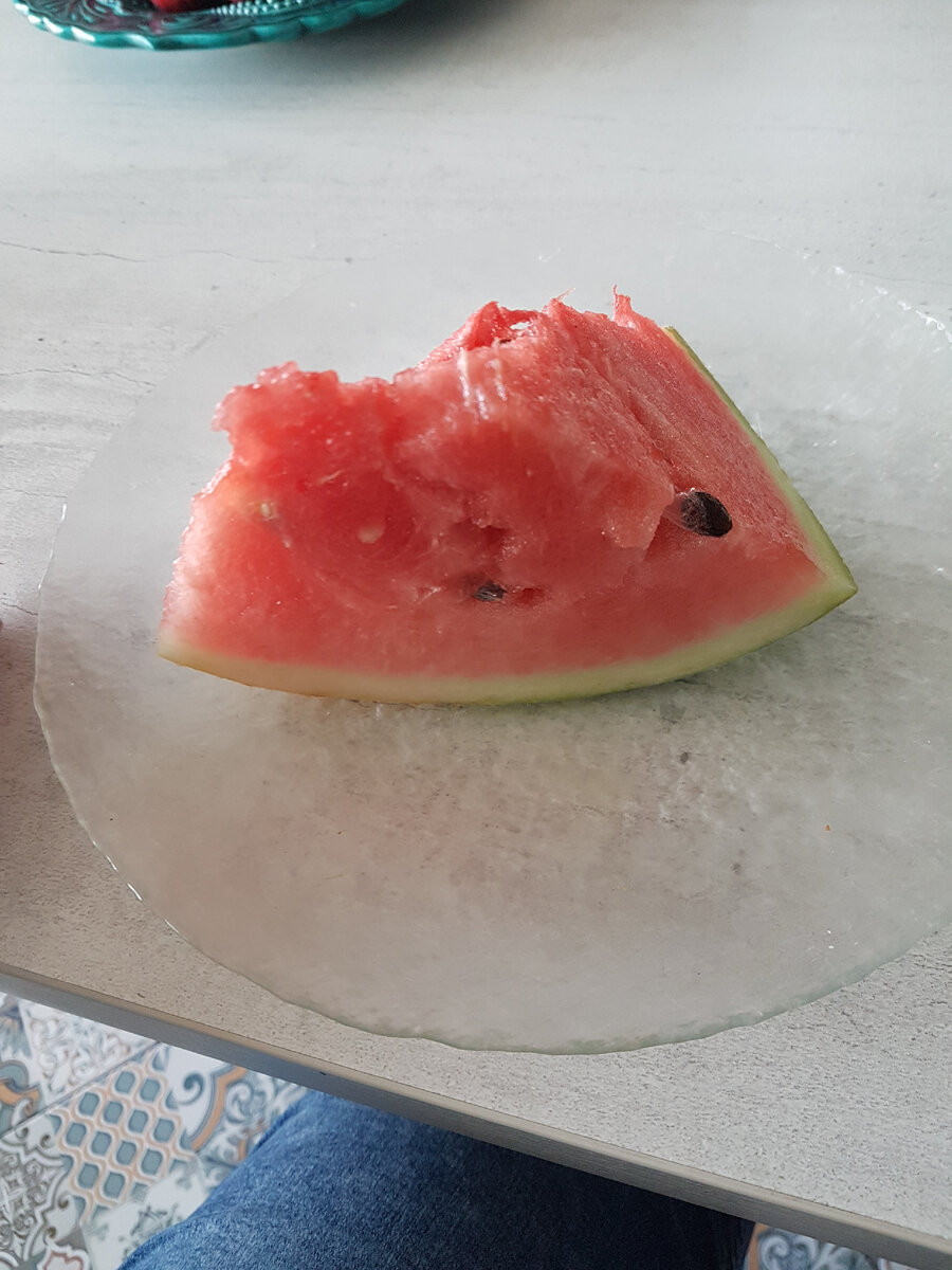 И арбуз 🍉 хотела его с вечера!