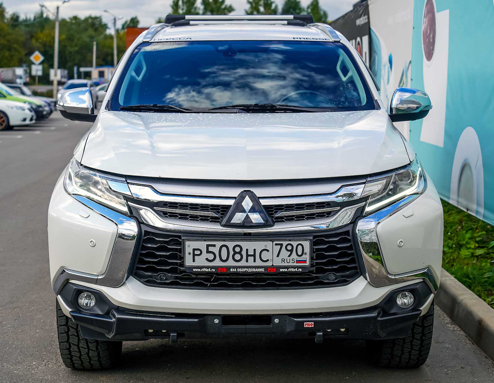 Легальная тонировка всех стекол автомобиля. Обзор шторок Trokot11