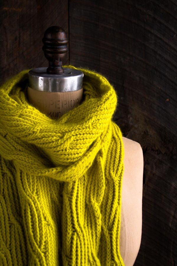 Цвет горчицы.