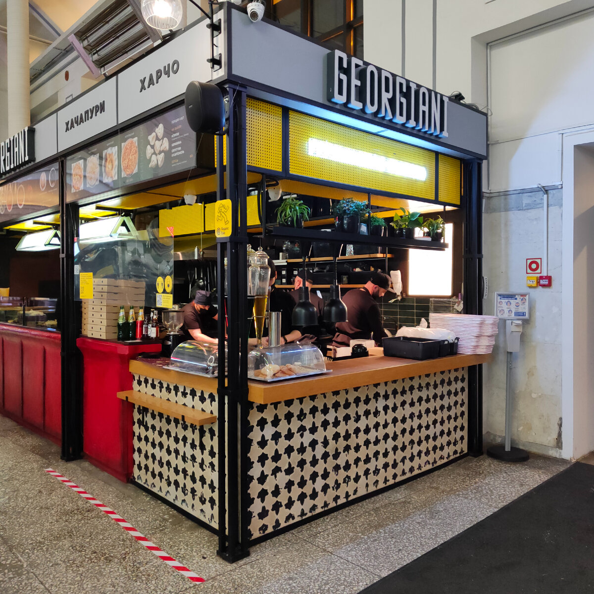 Georgiani. Василеостровский рынок. Хачапури по-мегрельски 