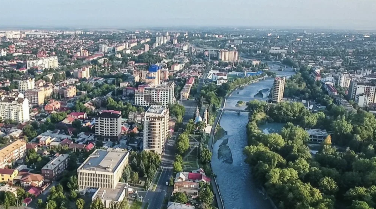ИСТОРИЯ ГОРОДА, КОТОРЫЙ ДОЛЖЕН БЫЛ СТАТЬ ЖЕМЧУЖИНОЙ СЕВЕРНОГО КАВКАЗА ...