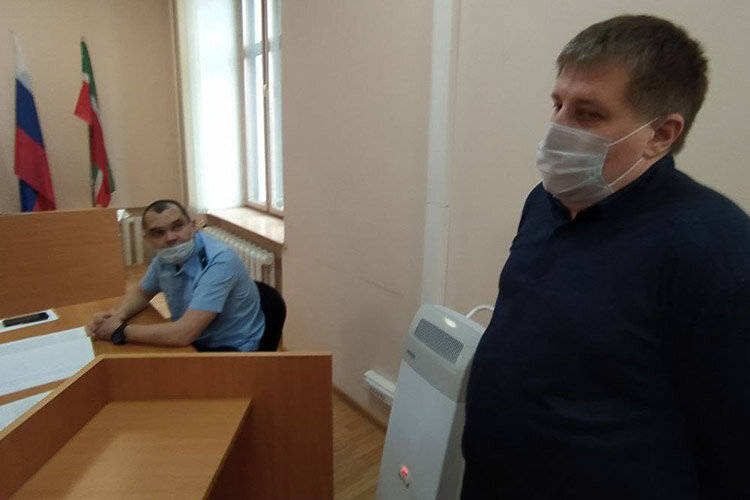 Титов рассказал, что неприязненных отношений к бывшему шефу не испытывает. Работал с Лохановым вместе почти три года. Фото: Станислав Шемелов