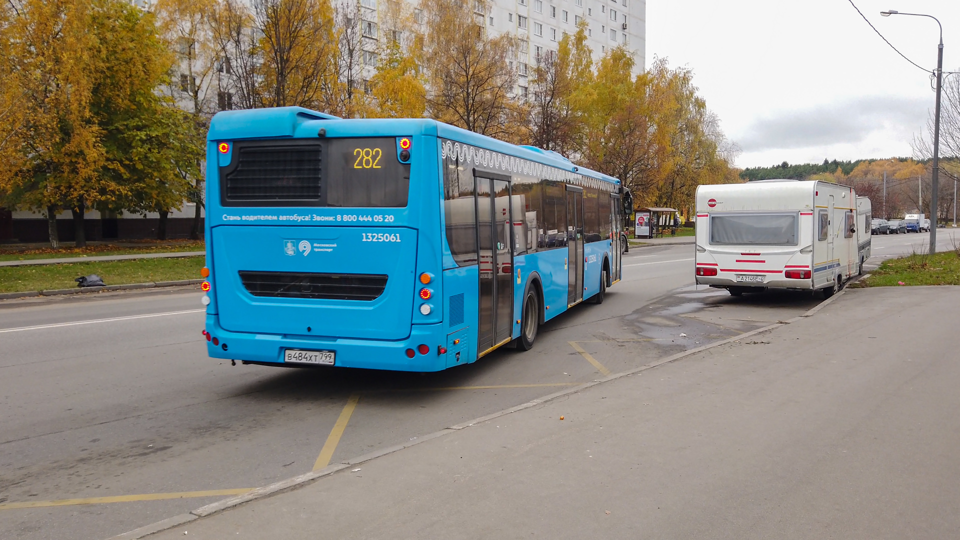 282 маршрут автобуса. 28.10.2022 год. Москва.