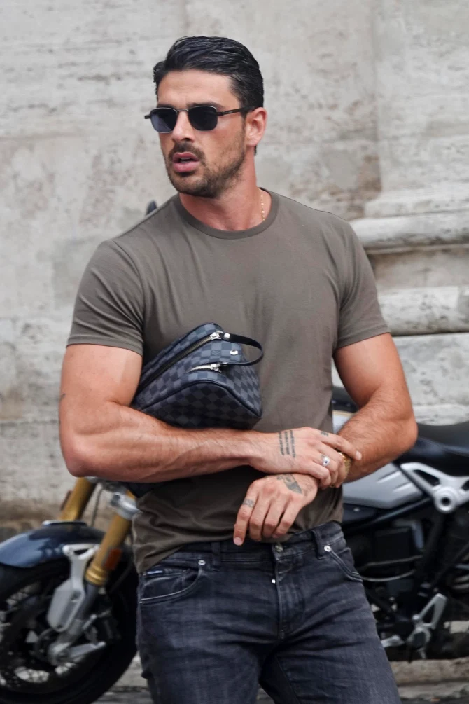 Микеле Морроне